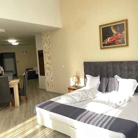 Hotel Ostrova Plovdiv Extérieur photo