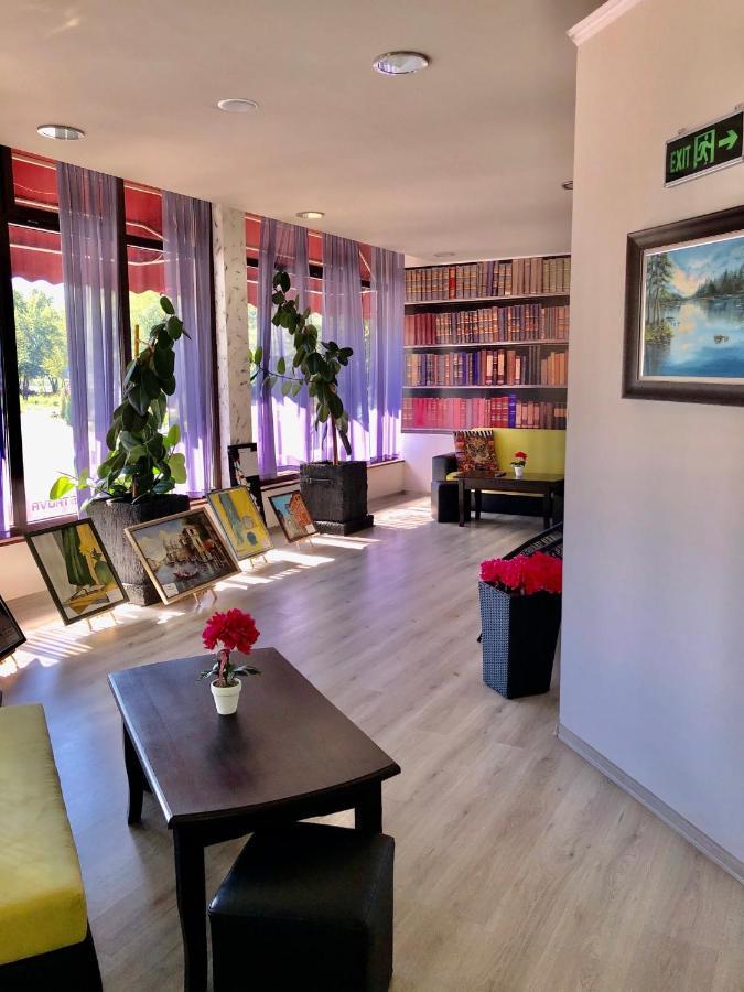 Hotel Ostrova Plovdiv Extérieur photo