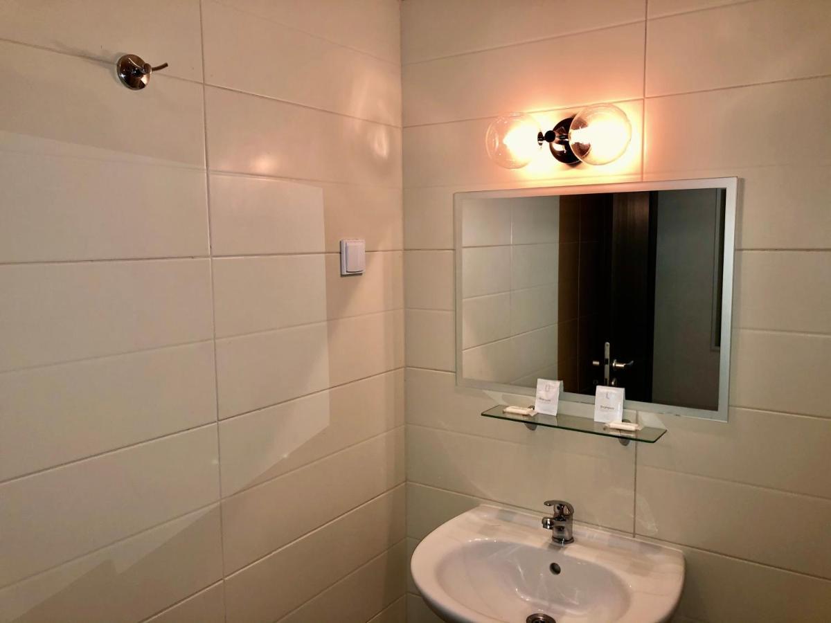 Hotel Ostrova Plovdiv Extérieur photo