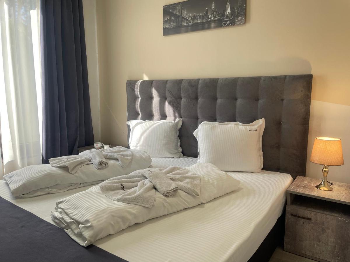 Hotel Ostrova Plovdiv Extérieur photo