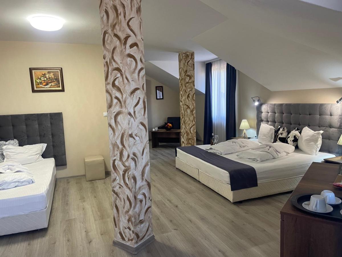 Hotel Ostrova Plovdiv Extérieur photo